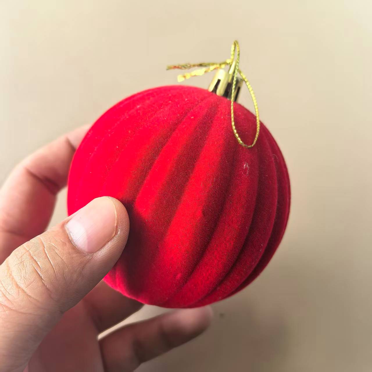 flocked Christmas decorative ball - Image 10